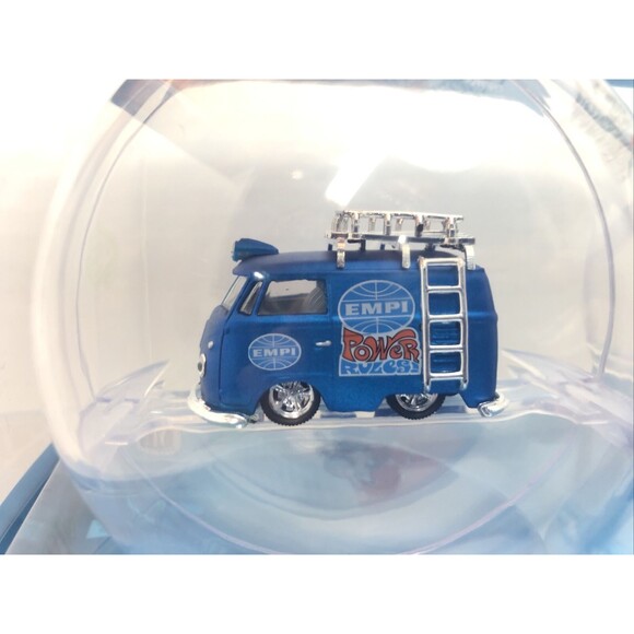 EMPI Equipped 60 VW Delivery Vans Christmas Tree Ornament Set M2 Machines - Picture 3 of 13